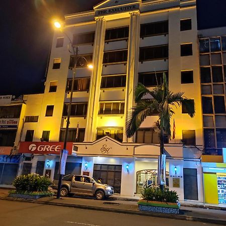 The Executive Hotel Lahad Datu Eksteriør billede