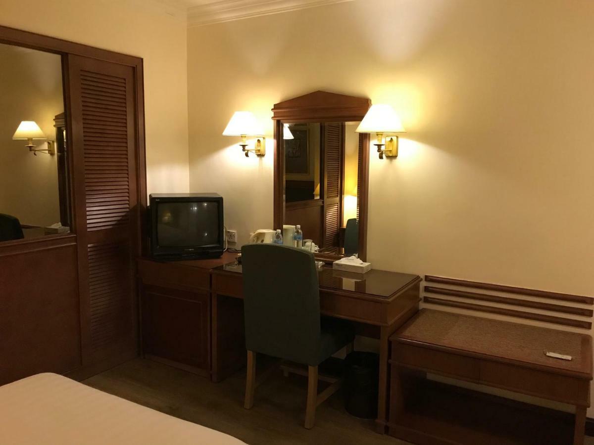 The Executive Hotel Lahad Datu Eksteriør billede